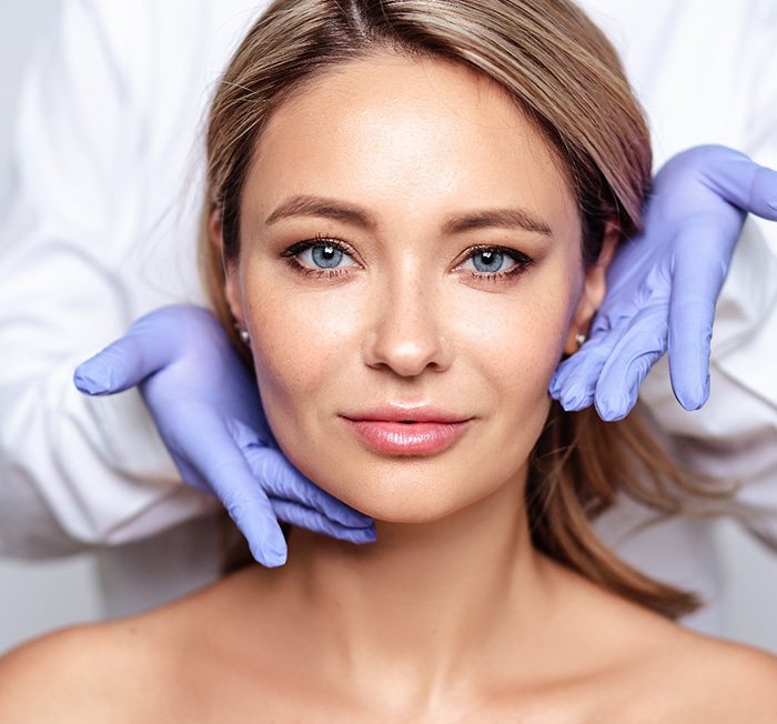 Woman receiving BOTOX in Minot